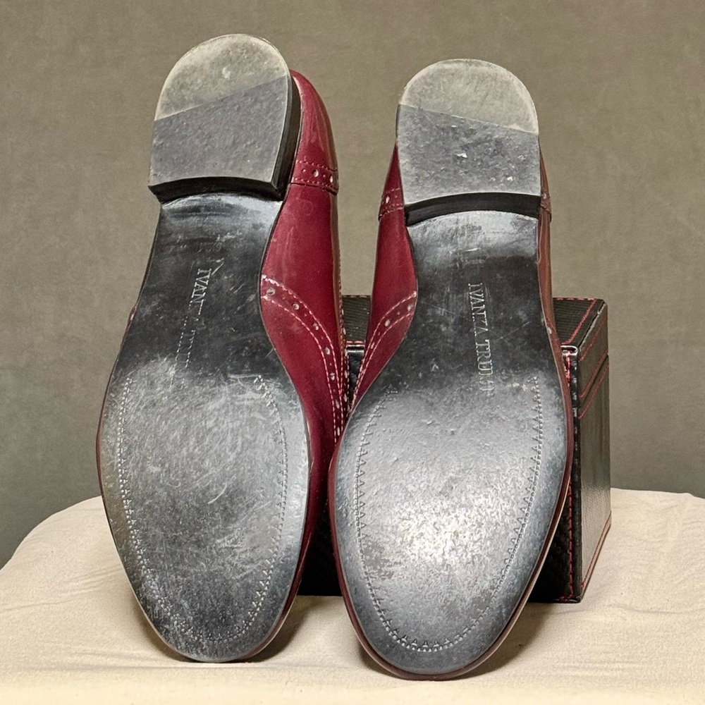 Ivanka Trump Octavie Tuxedo Shoes Burgundy Patent Leather Wingtip Flats Loafers - Picture 4 of 7